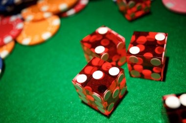 Speed Baccarat live-dealer table showing Player and Banker positions with real-time card display